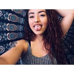 Meet your Posher, Maresa